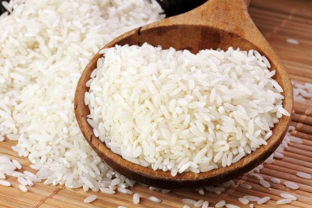 Konzumiranje pirinèa spreèava gojaznost?